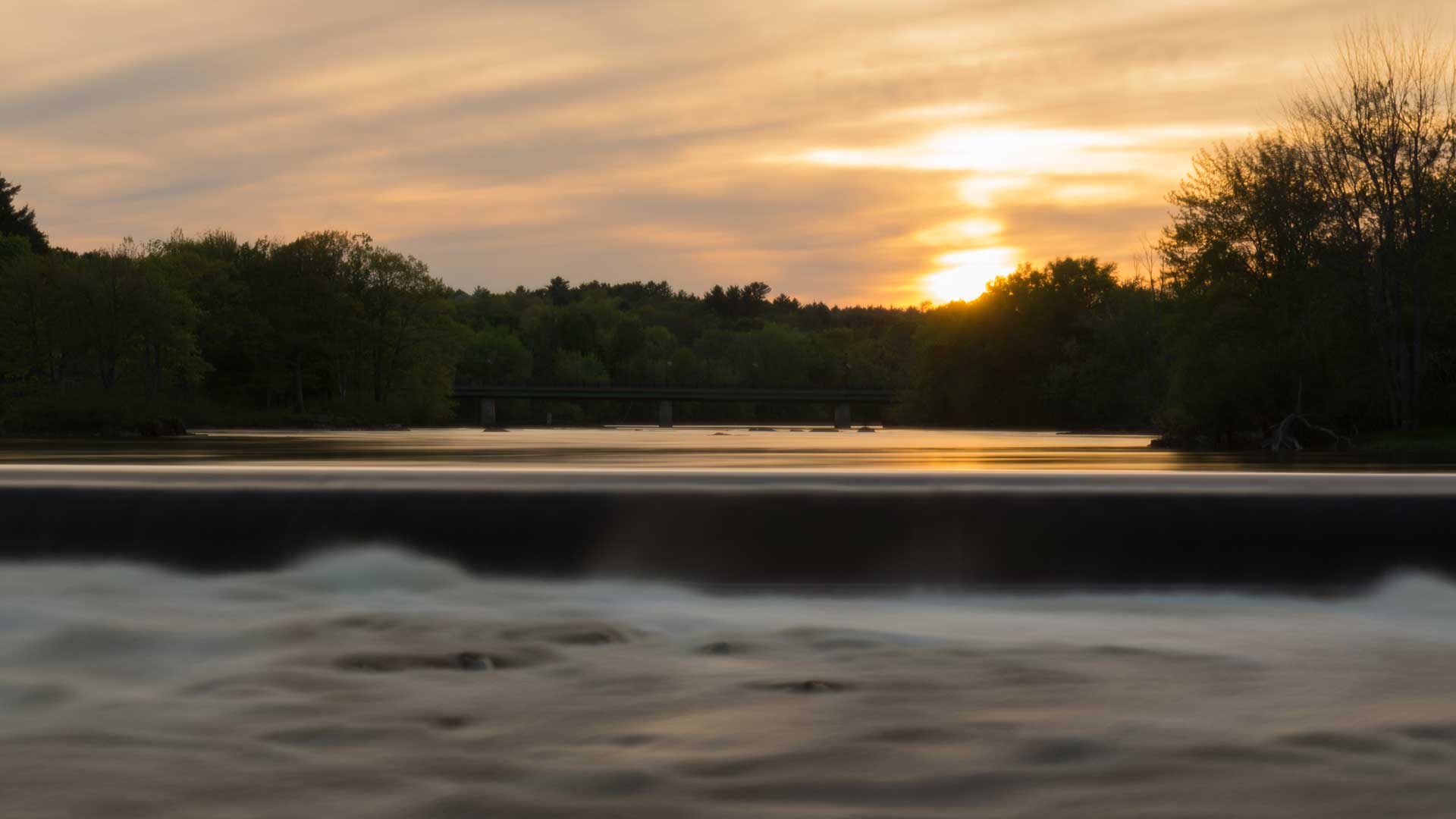 Panorama to illustrate dating in orono