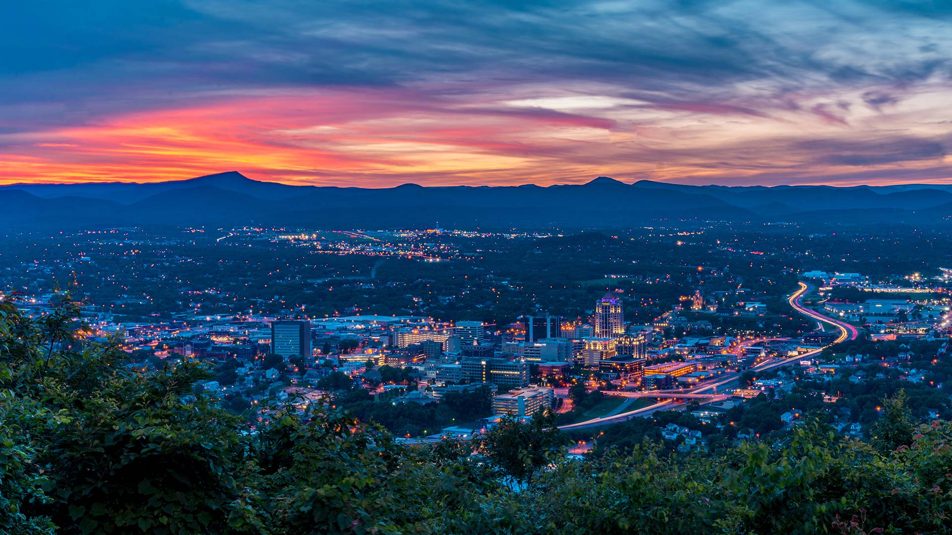 Panorama to illustrate dating in roanoke