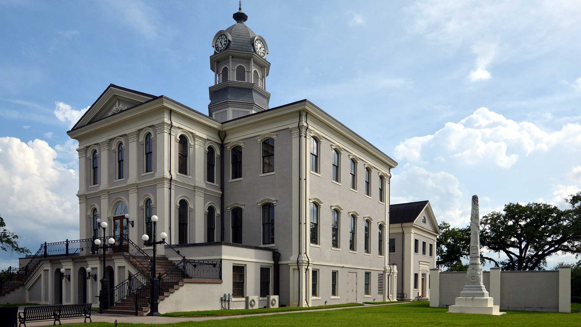 Panorama to illustrate dating in thomasville