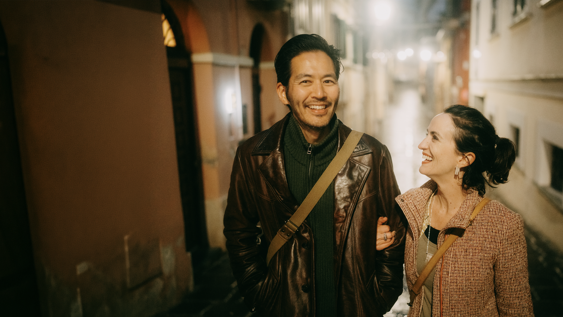 Professional dating symobolized by a couple laughing together